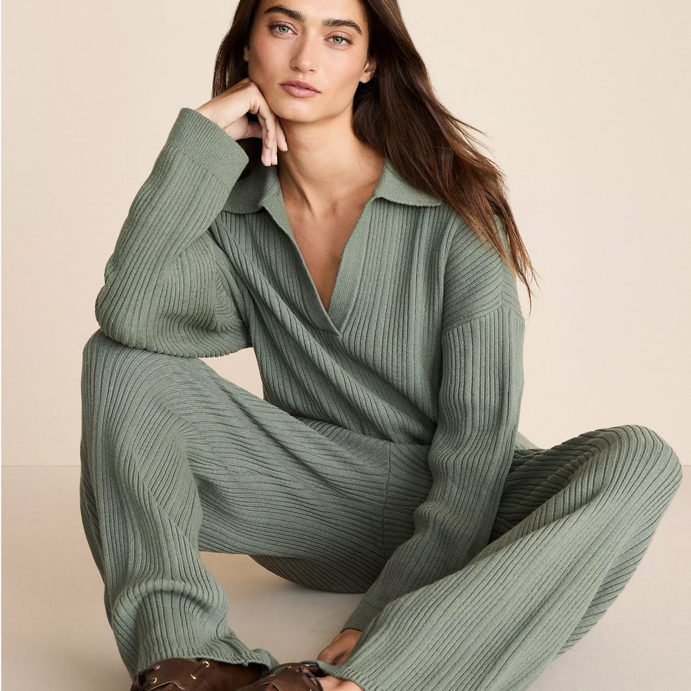 Lou & Grey Ribbed Jumpsuit in Soft Green